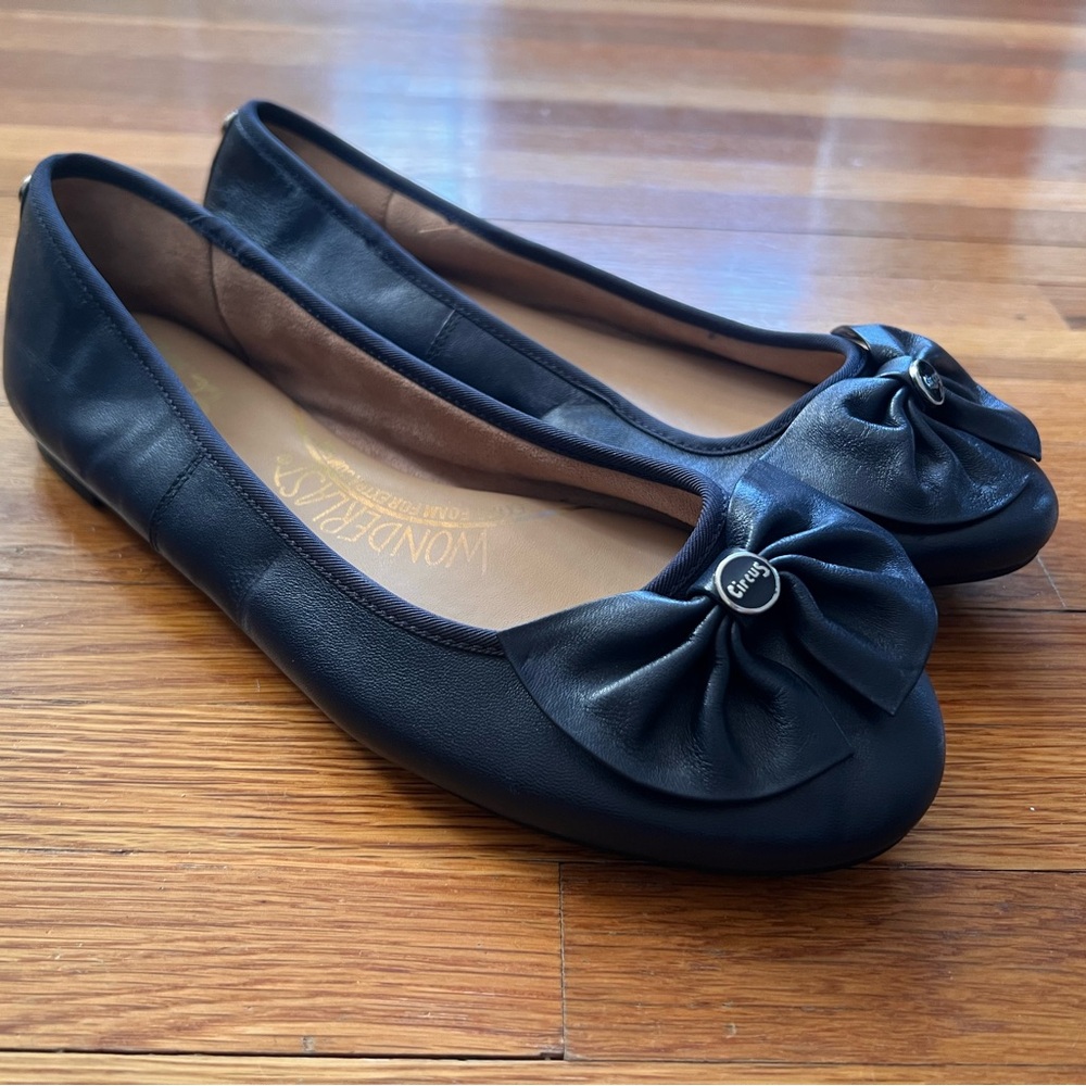 Circus NY by Sam Edelman Wanderlast Carmen Navy Blue Bow Ballet Flats Sz 8 1/2